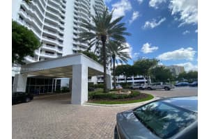 3300 NE 192nd St 612, Aventura, FL 33180 - MLS#A11794248
