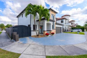 1401 SW 145th Ave, Miami, FL 33184 - MLS#A11794286