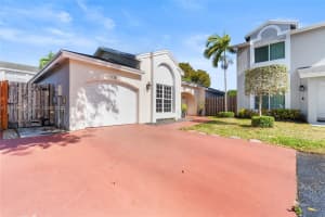 9981 NW 51st Ln, Doral, FL 33178, Sold 08/01/25