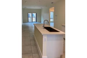 8301 Nw 41st St B107, Doral