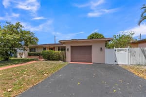 700 NW 76th Ave, Pembroke Pines, FL 33024, Sold 07/25/25