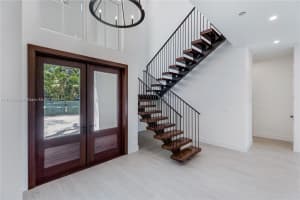 6747 Sw 77th Ter South Miami, FL 33143 - MLS#A11794390