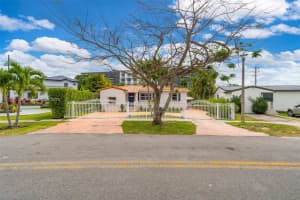 1621 SW 32nd Ct, Miami, FL 33145, - MLS#A11794513