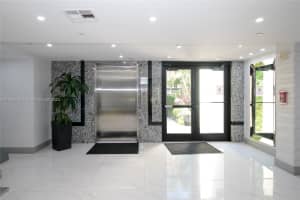 16919 N Bay Rd, Sunny Isles Beach, FL 33160, Sold 07/25/25