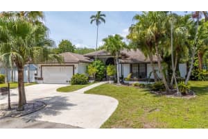 1041 Nw 93rd Ter, Plantation