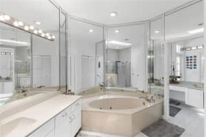 1041 Nw 93rd Ter Plantation, FL 33322 - MLS#A11794544