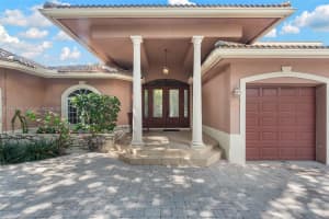 2709 Ne 16th St Fort Lauderdale, FL 33304 - MLS#A11794689