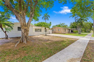 9456 SW 52nd Ct, Cooper City, FL 33328, Sold 06/17/25