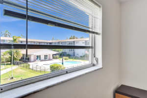700 Layne Blvd APT 206, Hallandale Beach, FL 33009, Sold 06/30/25