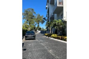 2020 NE 135th St APT 609, North Miami, FL 33181, - MLS#A11794741