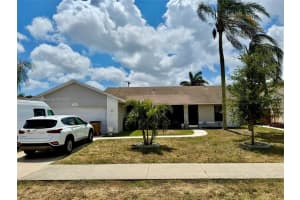4222 Nw 6th Ct, Deerfield Beach