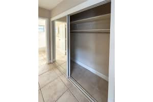 715 Ne 6th St 5e Fort Lauderdale, FL 33304 - MLS#A11794786