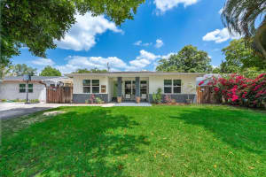 6809 SW 12th St, Pembroke Pines, FL 33023, Sold 07/18/25
