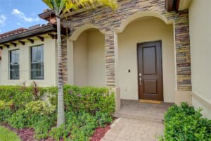 2575 SE 2nd St, Homestead, FL 33033, Sold 06/16/25