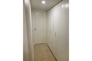 4800 NW 35th St APT 607, Lauderdale Lakes, FL 33319, - MLS#A11794861