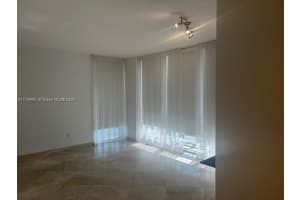 1050 BRICKELL 3314, Miami, FL 33131 - MLS#A11794951