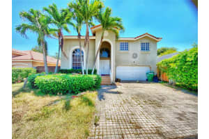 16766 Sw 90th St, Miami
