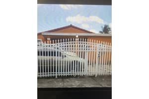 240 E 39th St, Hialeah 240 E 39th St, Hialeah