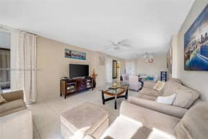 1600 S Ocean Dr APT 4G, Hollywood, FL 33019, - MLS#A11795049