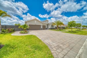 15978 SW 276th St, Homestead, FL 33031, Sold 07/03/25