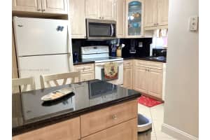 8962 S Hollybrook Blvd APT 305, Pembroke Pines, FL 33025, - MLS#A11795077