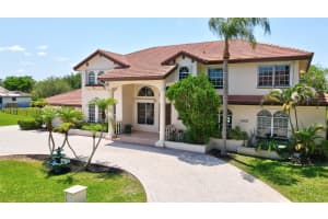 12360 SW 1st St, Plantation, FL 33325, Sold 07/18/25