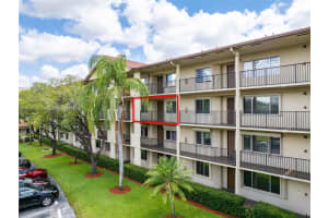 1351 SW 141st Ave, Pembroke Pines, FL 33027, Sold 08/28/25