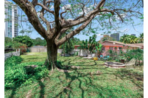 1845 NW 11 St, Miami, FL 33125 - MLS#A11795155