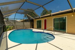 5926 Golden Eagle Cir, Palm Beach Gardens, FL 33418, Sold 08/29/25