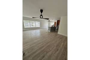 5209 Nw 18th St 3e, Lauderhill