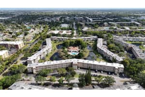 4700 NW 35th St 408, Lauderdale Lakes, FL 33319 - MLS#A11795339