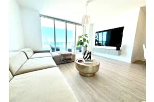 3330 NE 190th St #2710, Aventura, FL 33180, Sold 08/29/25