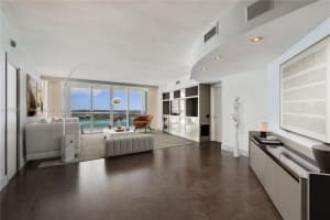450 Alton Rd 2303 Miami Beach, FL 33139 - MLS#A11795375