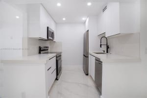13250 Sw 7th Ct 204l Pembroke Pines, FL 33027 - MLS#A11795535