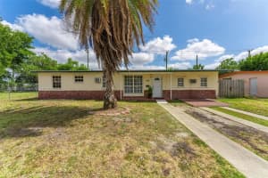11460 SW 40th St, Miami, FL 33165, Sold 07/08/25