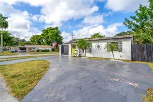 6645 Raleigh St, Hollywood