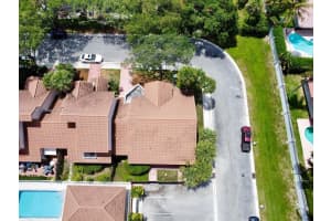 10977 W Broward Blvd Plantation, FL 33324 - MLS#A11795700