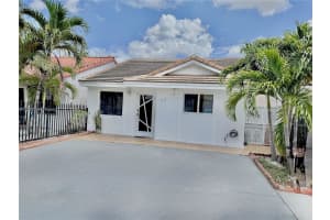 2104 W 53rd St, Hialeah