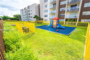 6950 Miami Gardens Dr 2-411 Hialeah, FL 33015 - MLS#A11795772