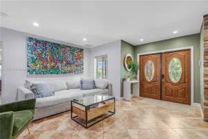 5130 SW 99th Ave, Miami, FL 33165, Sold 09/22/25