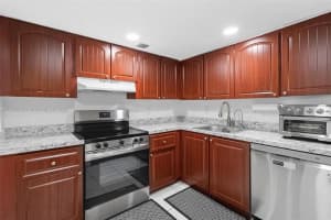 7021 Environ Blvd 218, Lauderhill