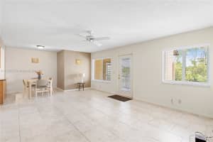 322 Pine Ridge Cir A-2, Green Acres, FL 33463 - MLS#A11795873