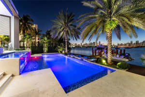 441 N Hibiscus Dr, Miami Beach