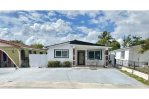 468 E 50th St, Hialeah, FL 33013, Sold 08/25/25