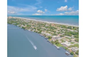 1194 N Peninsula Ave New Smyrna Beach, FL 32169 - MLS#A11795909