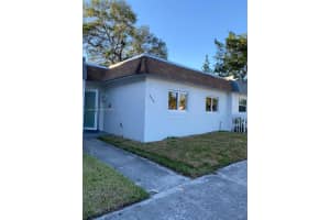 3906 Nw 207th St Rd 3906, Miami Gardens