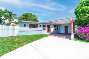 18000 Nw 6th Pl, Miami Gardens