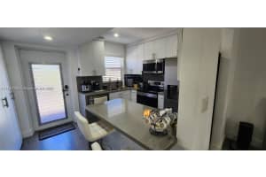 9010 Sunrise Lakes Blvd APT 304, Sunrise, FL 33322, - MLS#A11796038