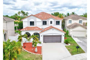 725 Tanglewood Cir, Weston, FL 33327, Sold 07/17/25