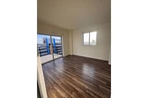 3410 Coral Way Ph-01, Miami